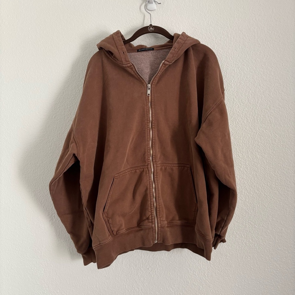 Brandy Melville Women's Brown Full Zip Hooded Sweater One Size